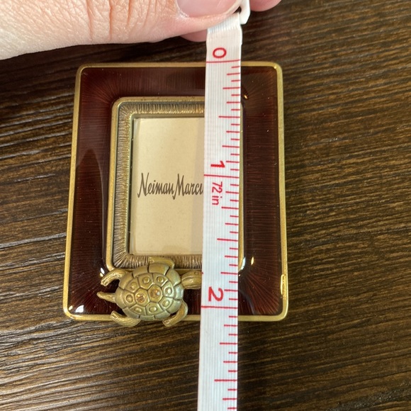 Vintage Neiman Marcus Mini Picture Frame with Turtle and Cordovan Enameled Frame - Picture 4 of 5